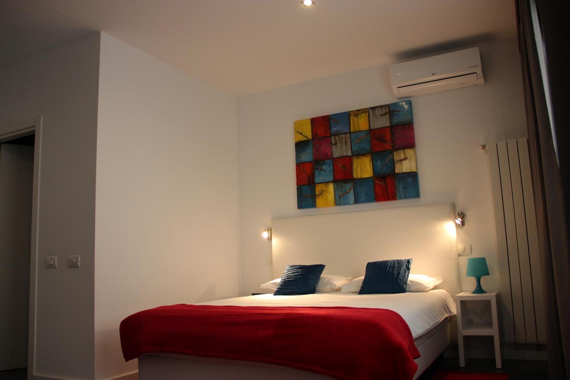 Living Aparthotel Bucarest Habitación foto
