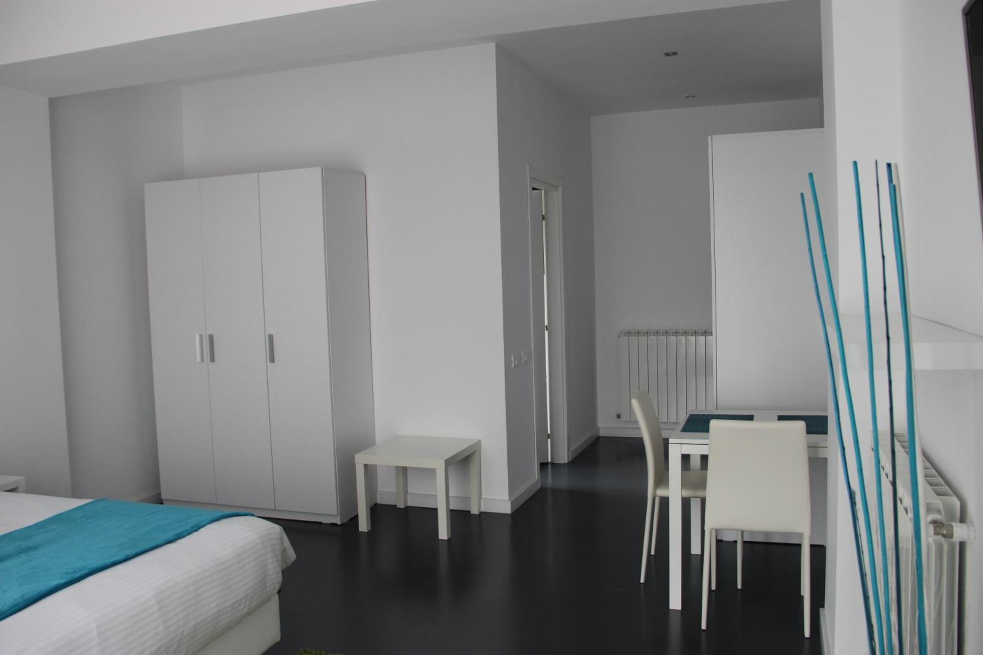 Living Aparthotel Bucarest Habitación foto