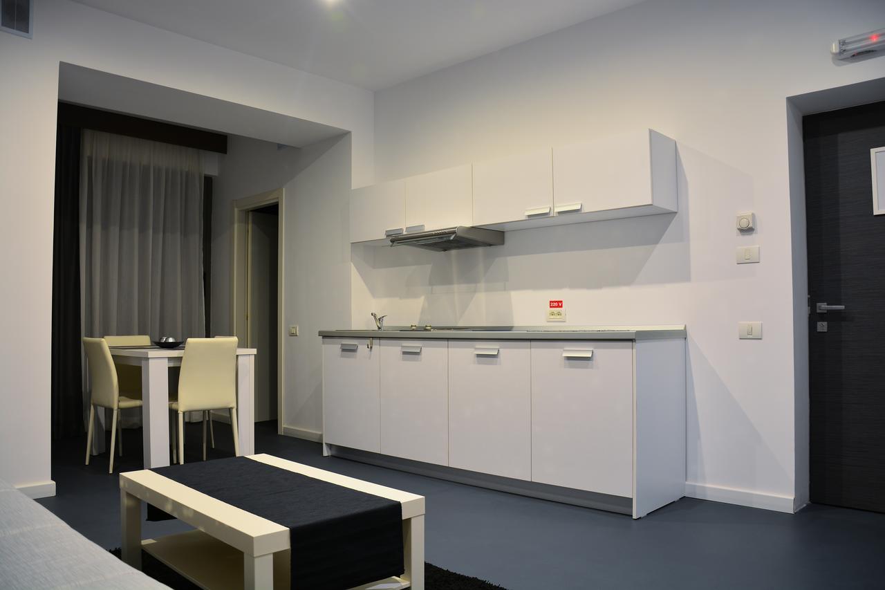 Living Aparthotel Bucarest Exterior foto